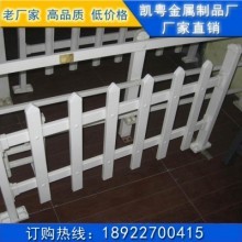 塑鋼PVC護欄 仿木、草坪與仿樹景觀的完美融合——中原大成模具的匠心之作
